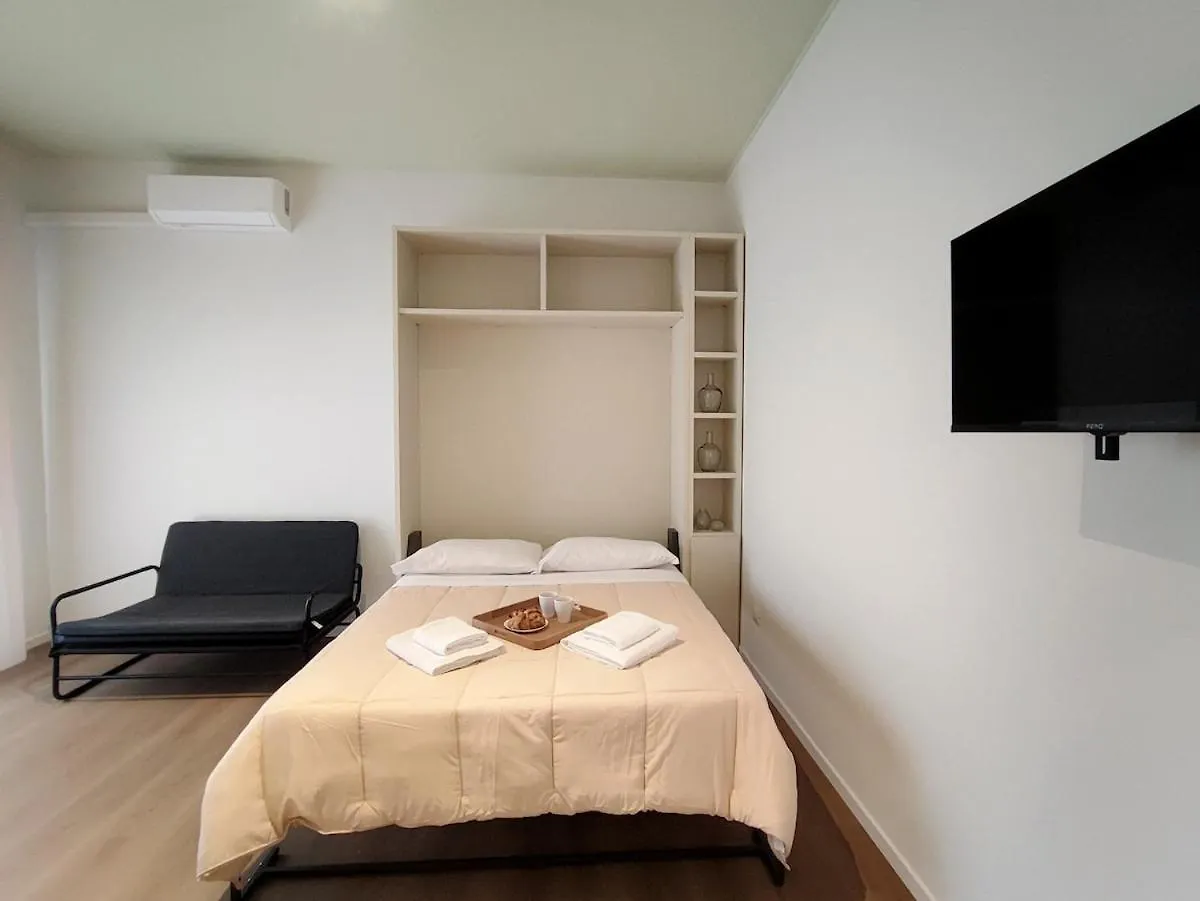 Milan Central Station- Modern Apartment Italy