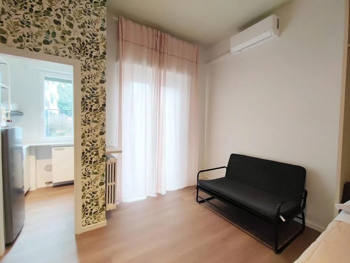 Milan Central Station- Modern Apartment Italy