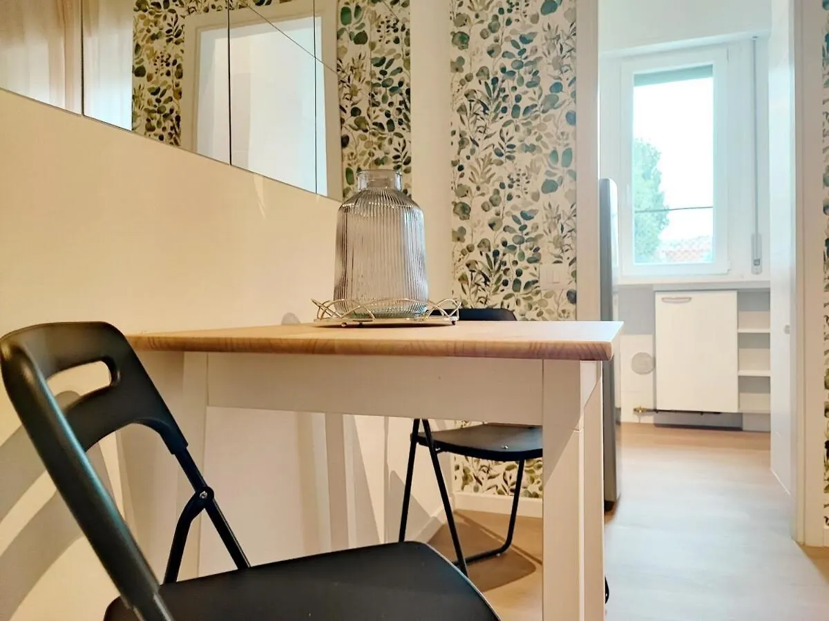 Milan Central Station- Modern Apartment